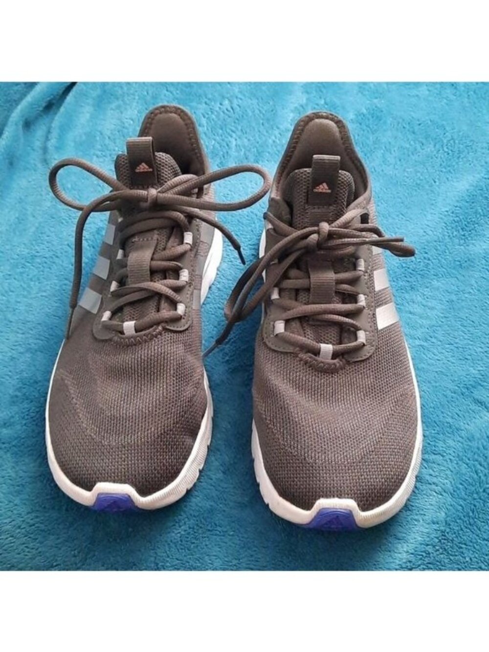 Adidas Dark Grey Women's Vario Bounce  Running Shoe Sneakers Size 8.5